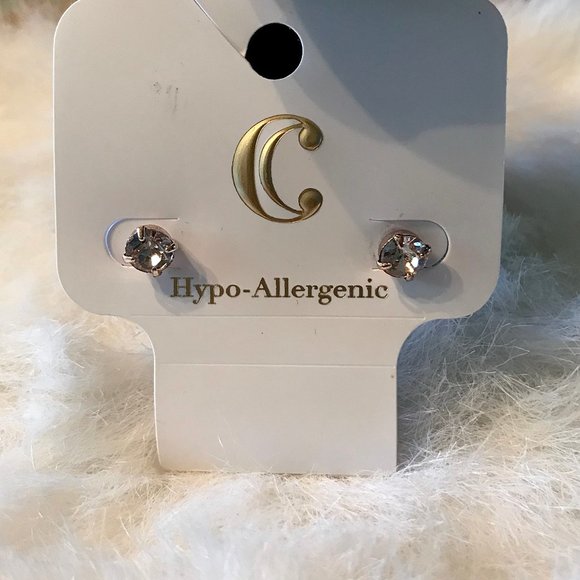 CHARMING CHARLIE HYPO-ALLERGENIC STUD EARRINGS NWT - Picture 1 of 7